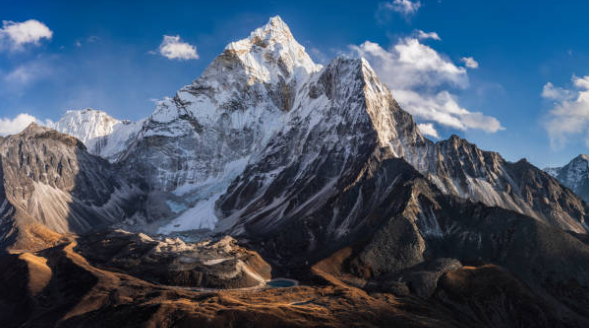 Mount Ama Dablam Expedition: A Challenging Ascent to One of the Most Beautiful Peaks in the Himalayas